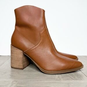 Steve Madden Cate Brown Leather Stacked Heel Bootie 10M